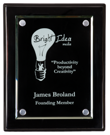 Recognition Awards
Awards and Plaques
Award
Black Piano Finish Floating Acrylic Plaque