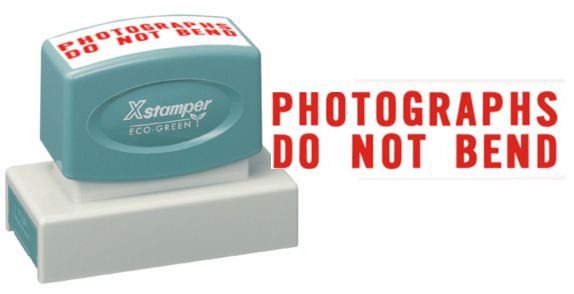 Xstamper Jumbo Stock Stamp PHOTOGRAPHS DO NOT BEND
Xstamper Stock Stamp